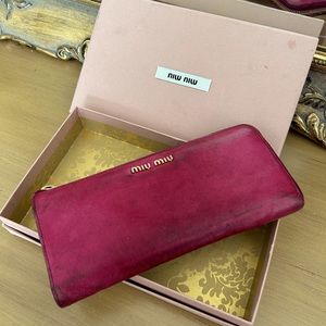 Miu Miu leather wallet